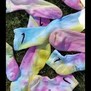 Nike tie dye socks